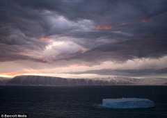澳门太阳城赌场：格陵兰岛天空现“末世景象” 如电影画面(图)